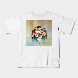 A bouquet of flowers in the English style Kids T-Shirt